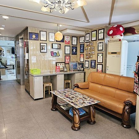 Хостел Boa Travel House Сеул Экстерьер фото