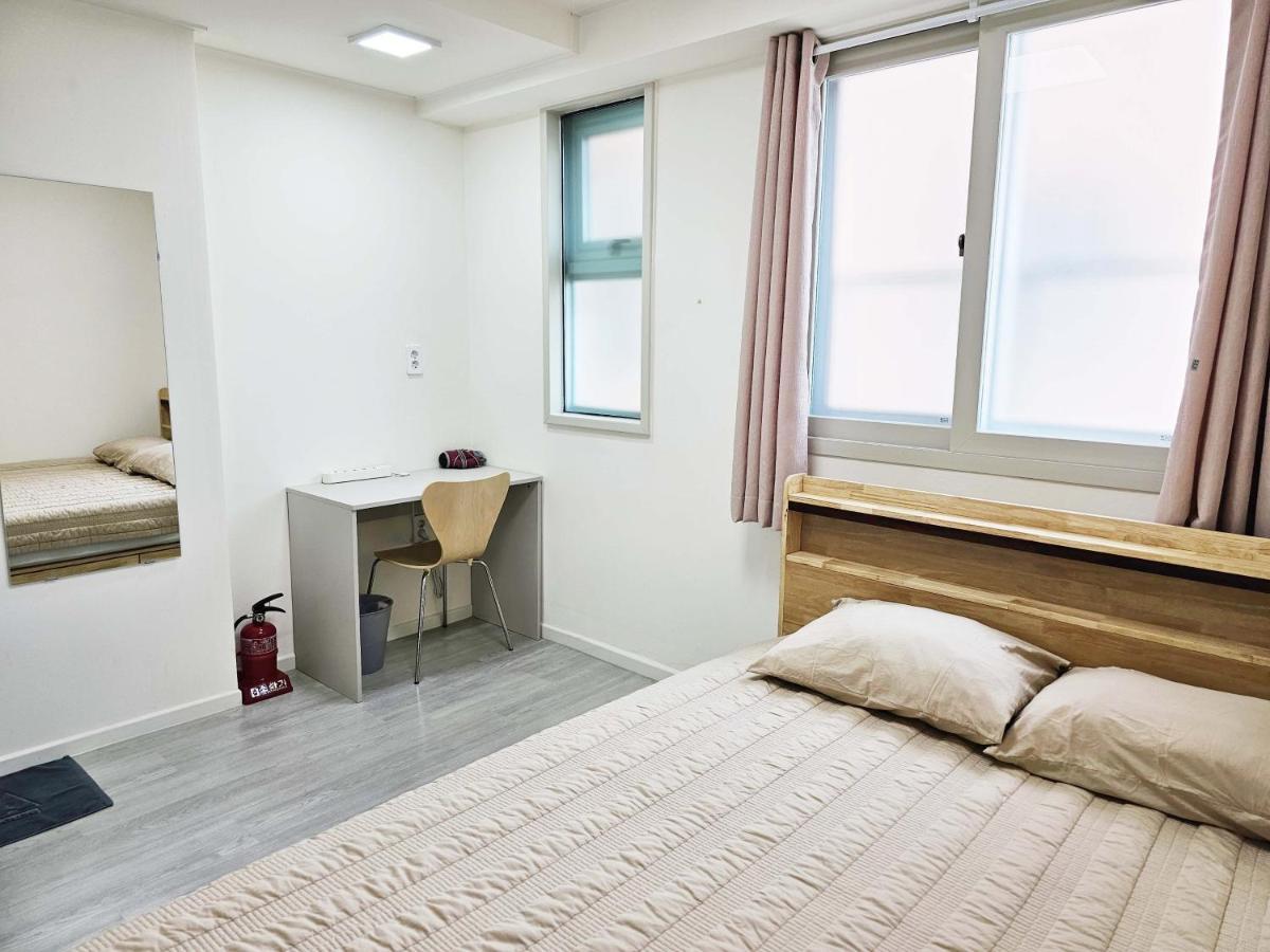 Хостел Boa Travel House Сеул Экстерьер фото