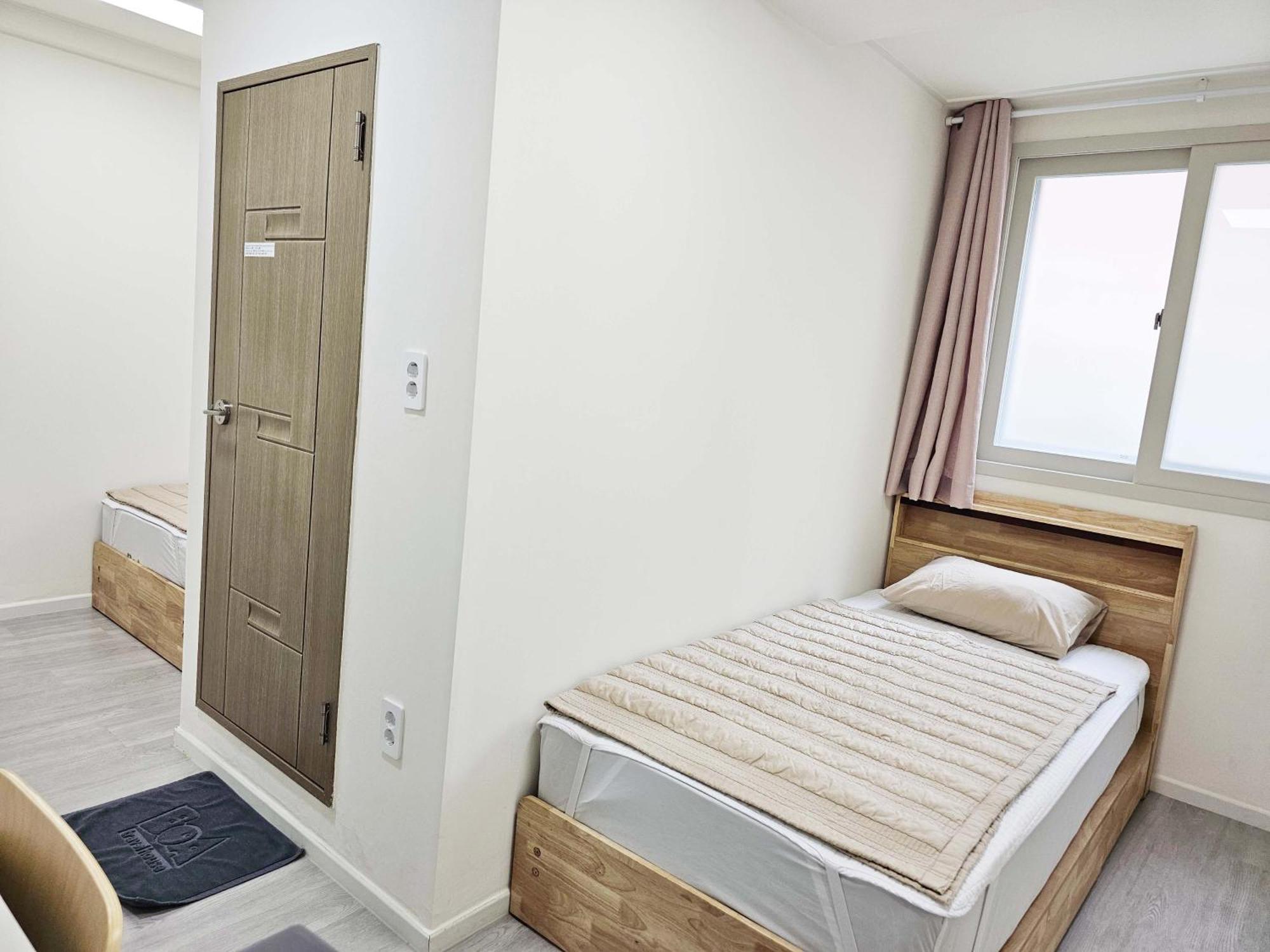 Хостел Boa Travel House Сеул Номер фото