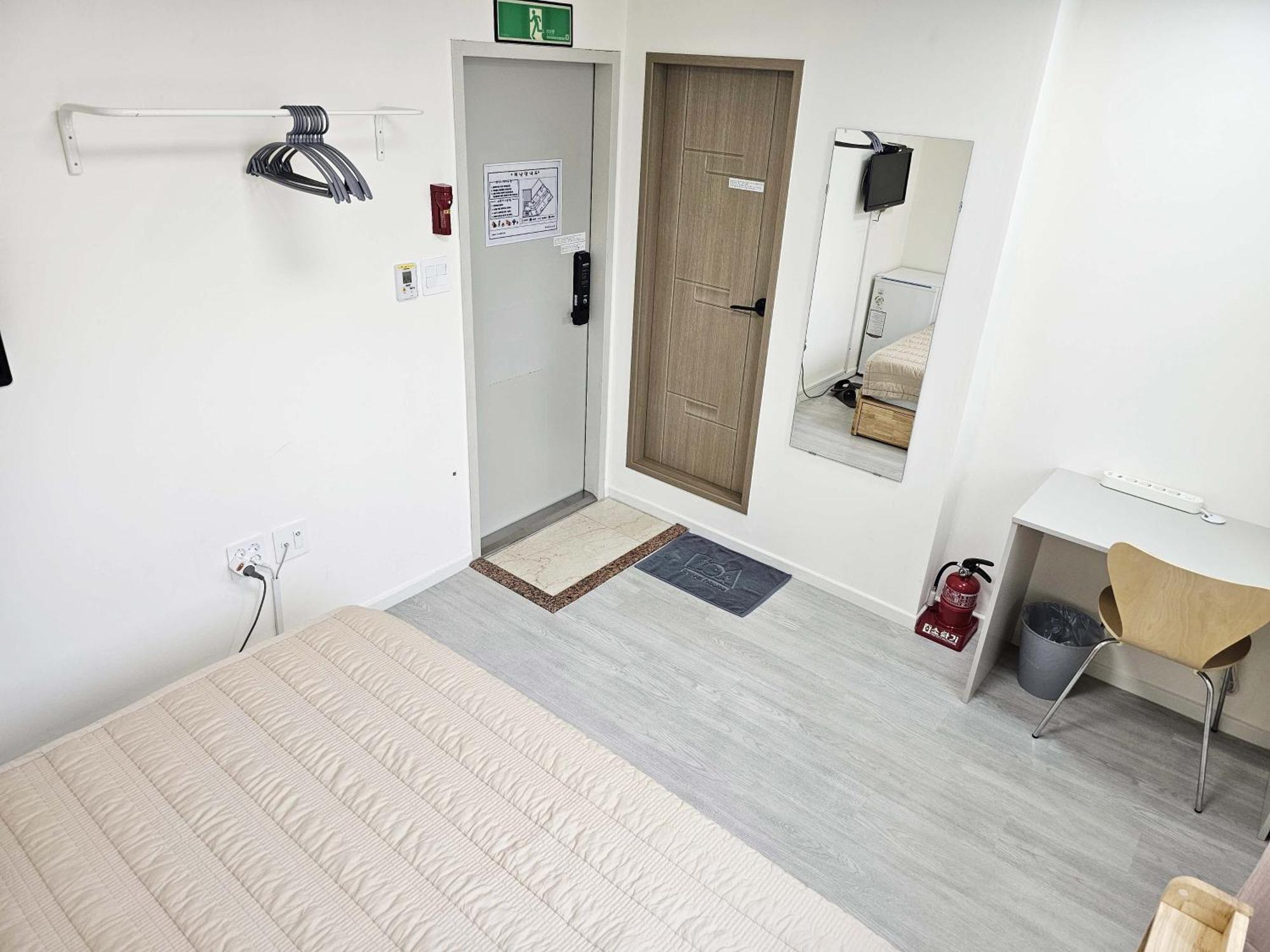 Хостел Boa Travel House Сеул Номер фото