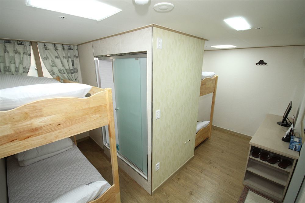 Хостел Boa Travel House Сеул Экстерьер фото